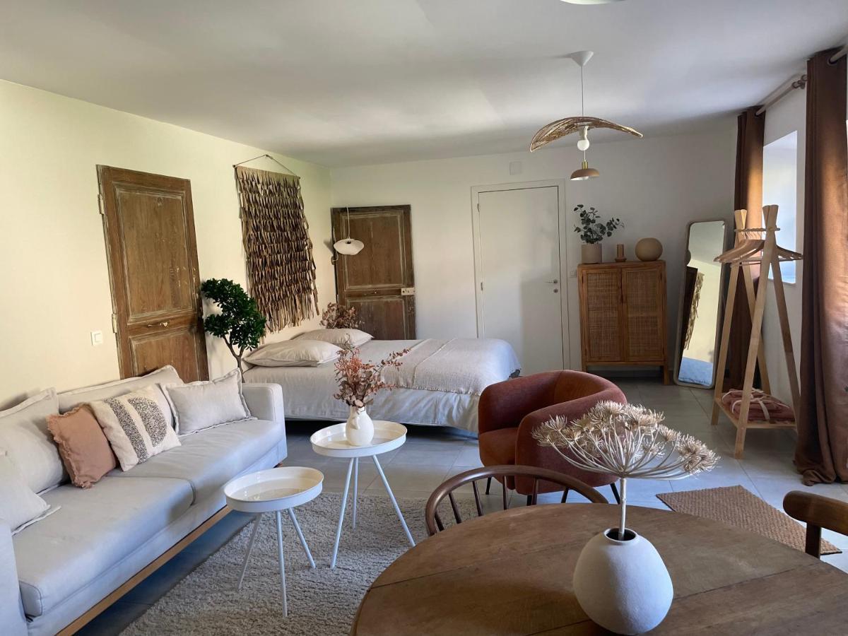 Le Studio D'Achille Tournes Extérieur photo